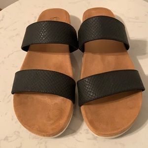 Cliffs Tahile Sandals